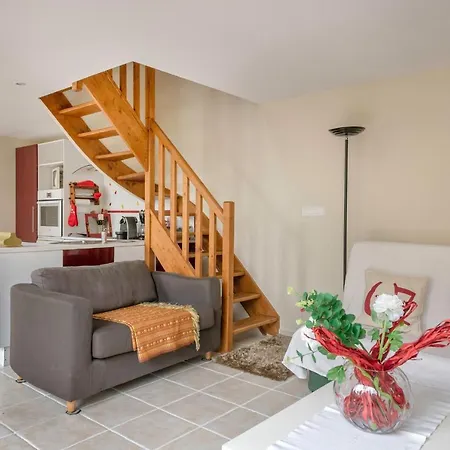 בית נופש Charmante Maison Pour Six Personnes A פורנישי