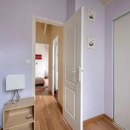 Charmante Maison Pour Six Personnes A *
